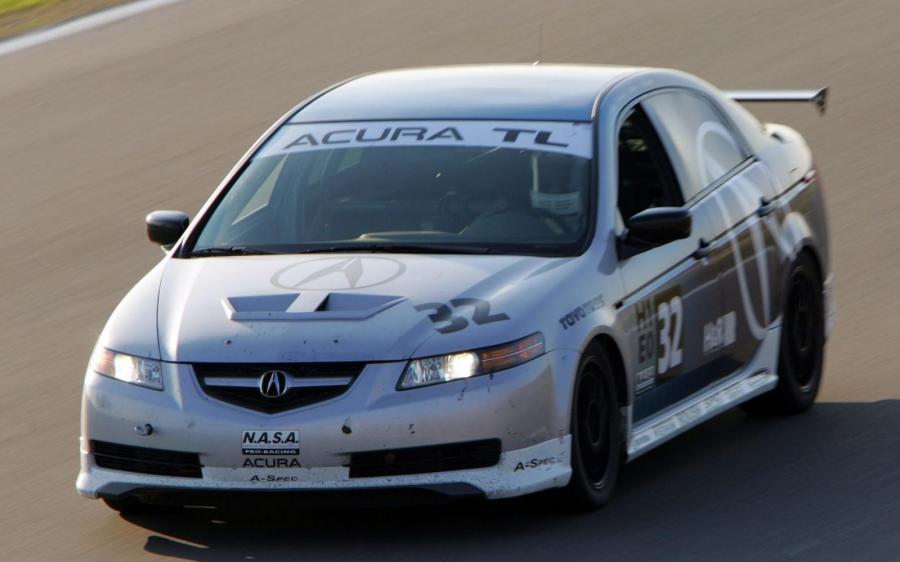 Acura TL Race Car '2004 - 07